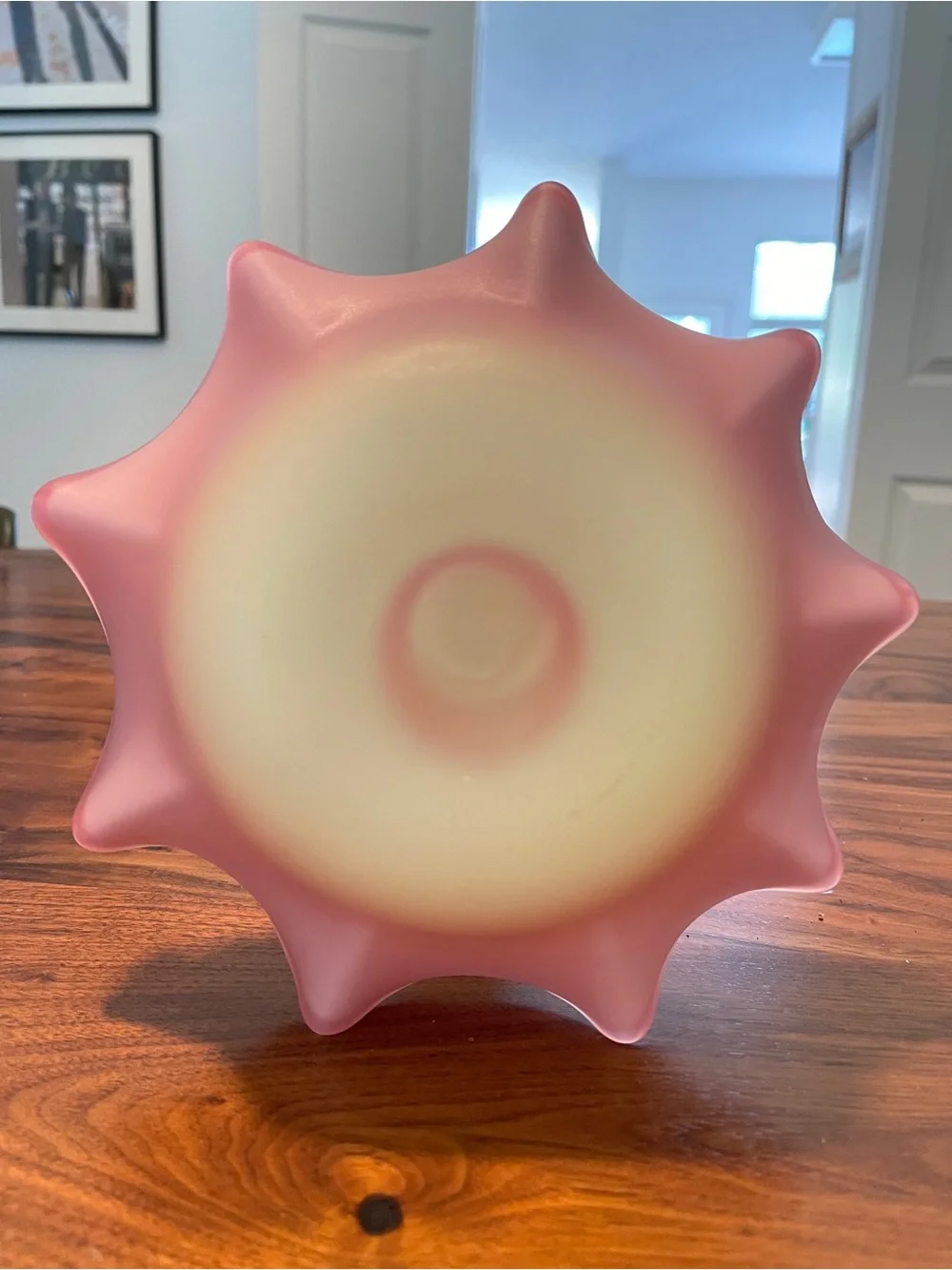 Vintage Fenton Burmese Uranium Center Horn Epergne
